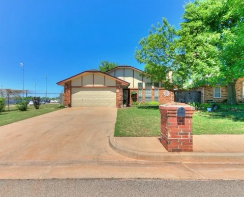 1713 San Juan Ave., Edmond, OK 73003