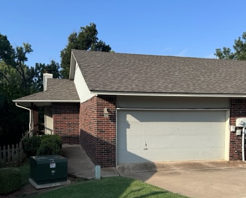 520 Mary Lee Lane Edmond, OK 73034