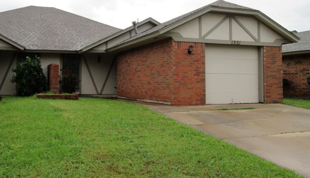1321 Pennington Avenue Edmond, OK 73012